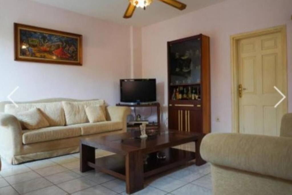 Apartamento George 'S Nest Agios Spyridon  Exterior foto